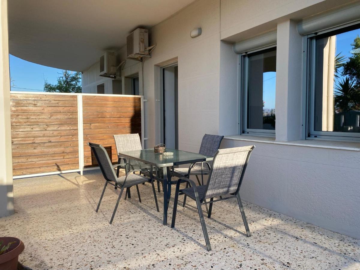 Golden Key Apartments Chrissi Akti Chania Exterior foto
