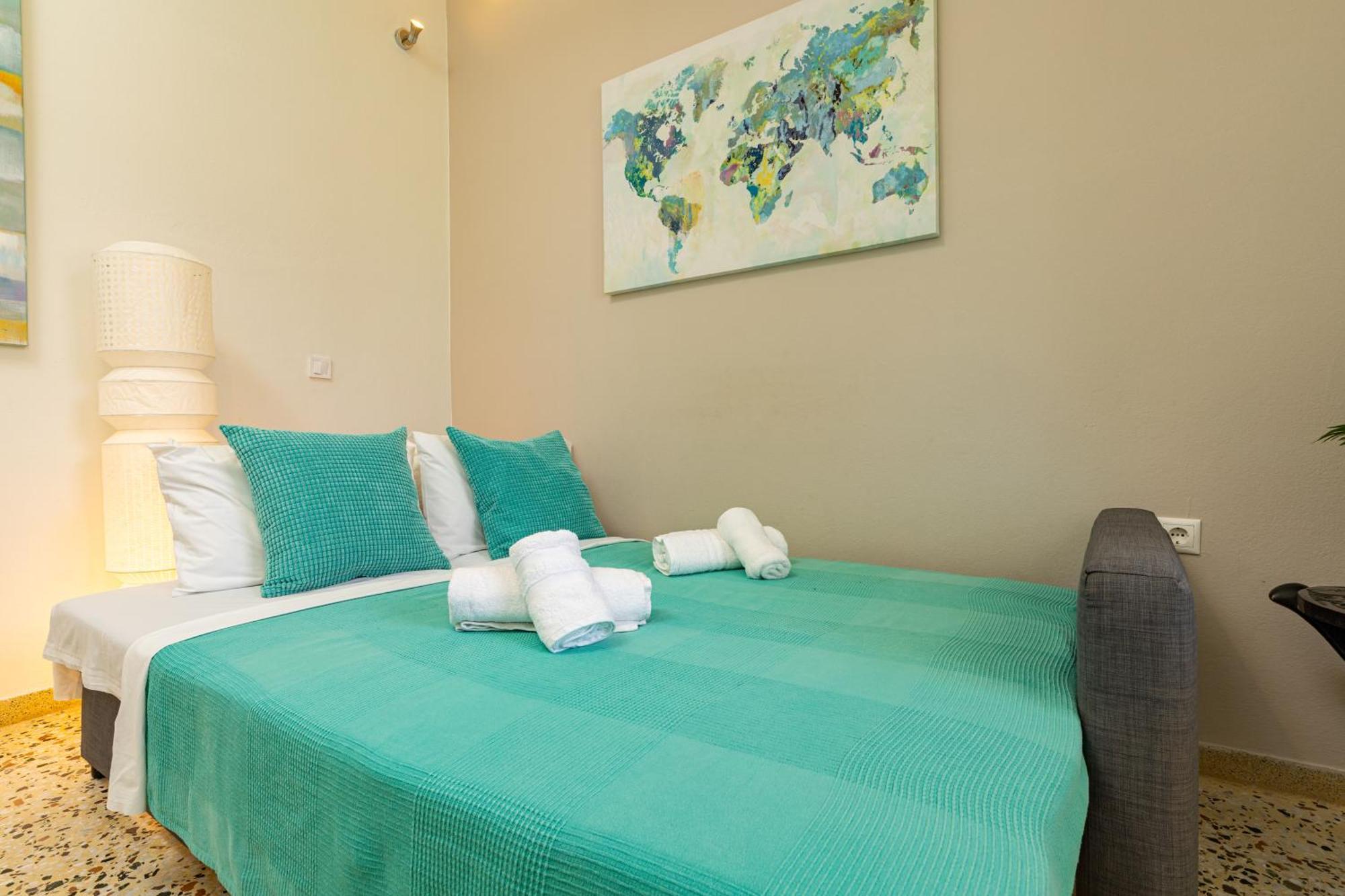 Golden Key Apartments Chrissi Akti Chania Exterior foto