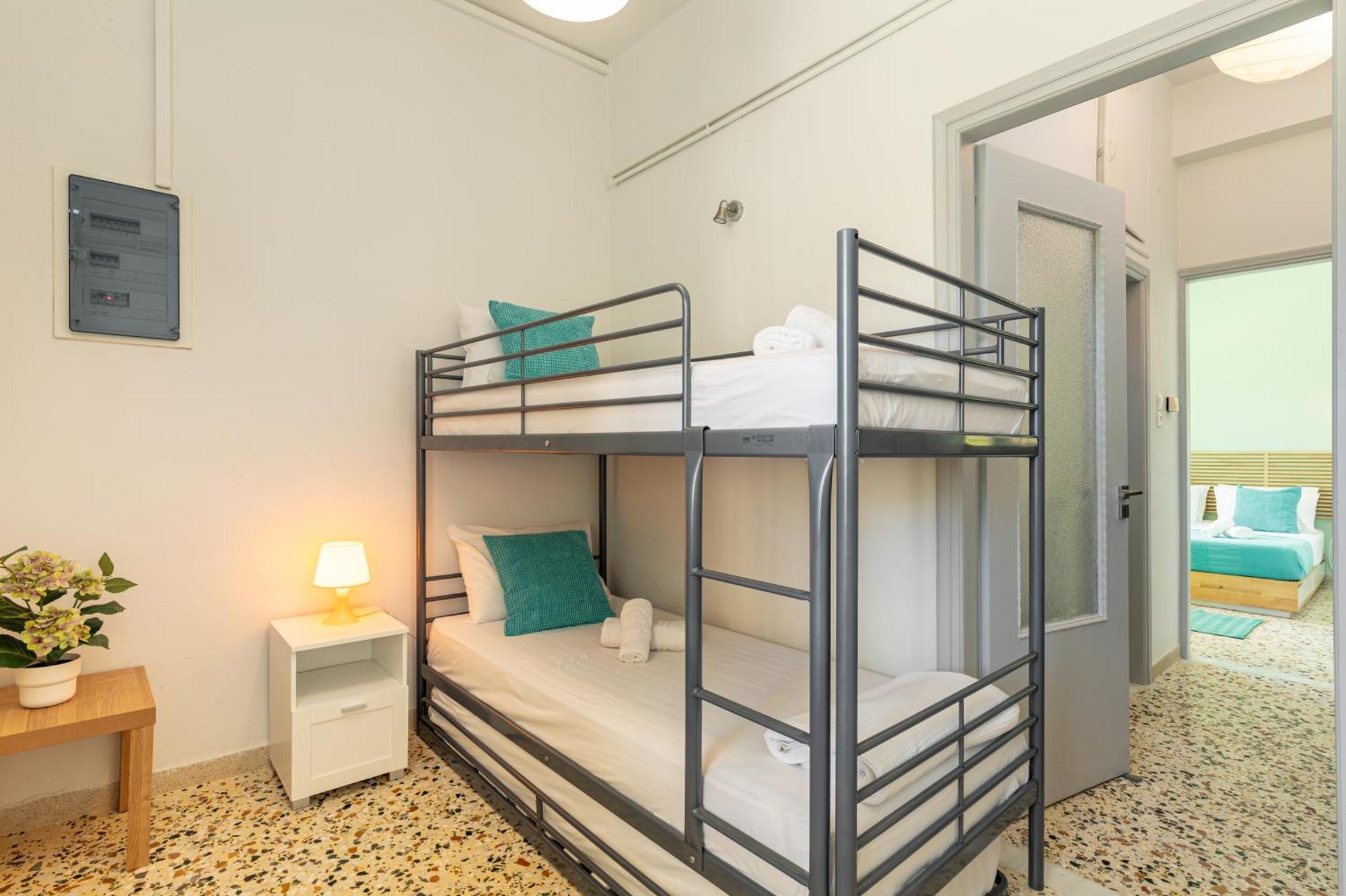 Golden Key Apartments Chrissi Akti Chania Exterior foto