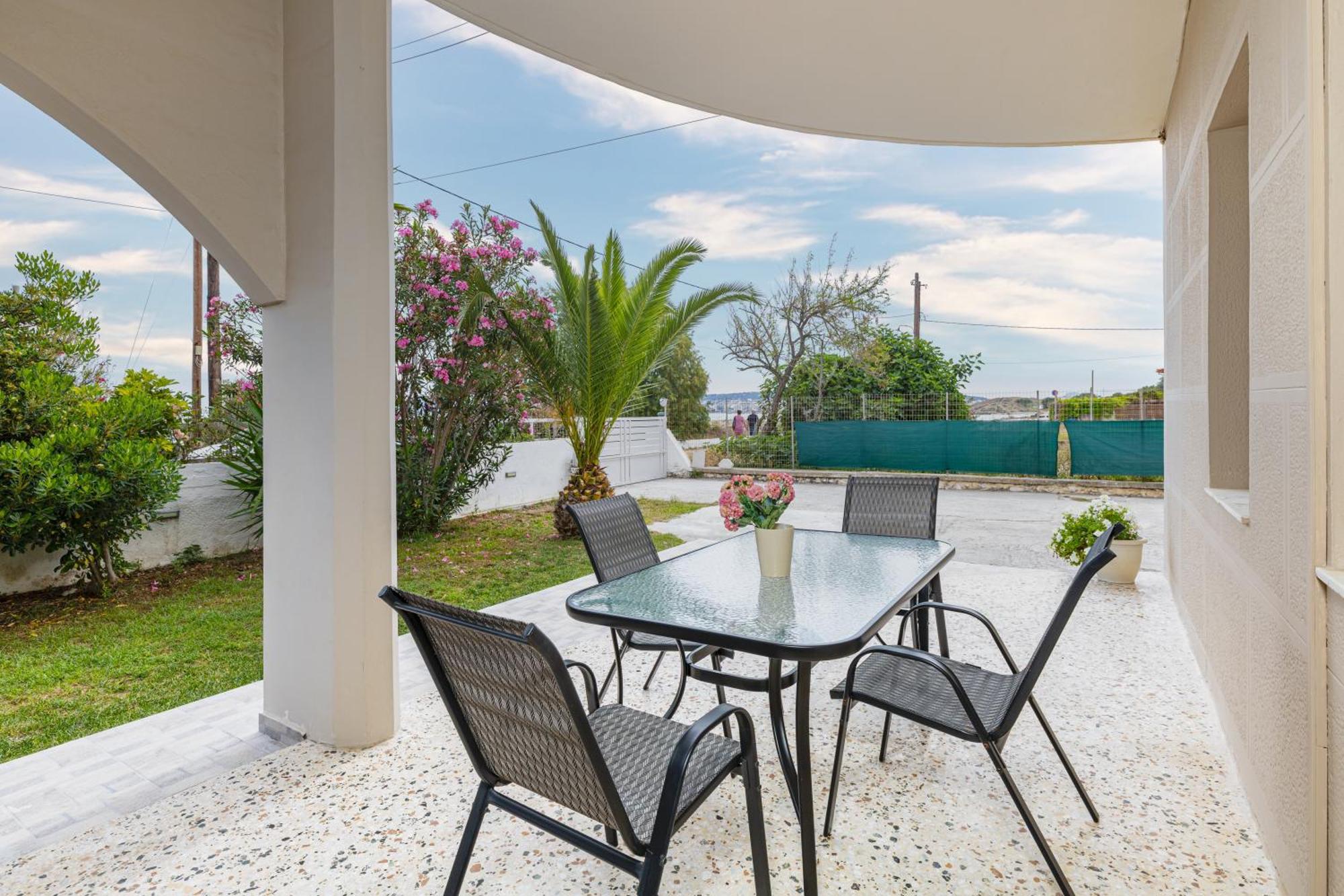 Golden Key Apartments Chrissi Akti Chania Exterior foto